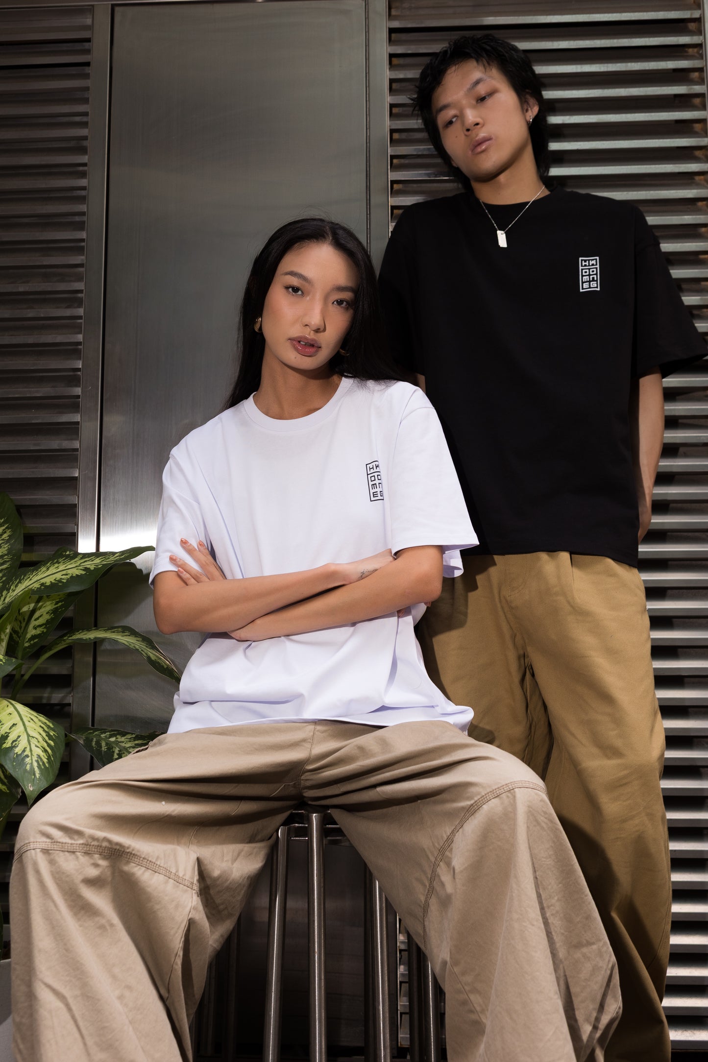 A-Z T-SHIRT BLACK