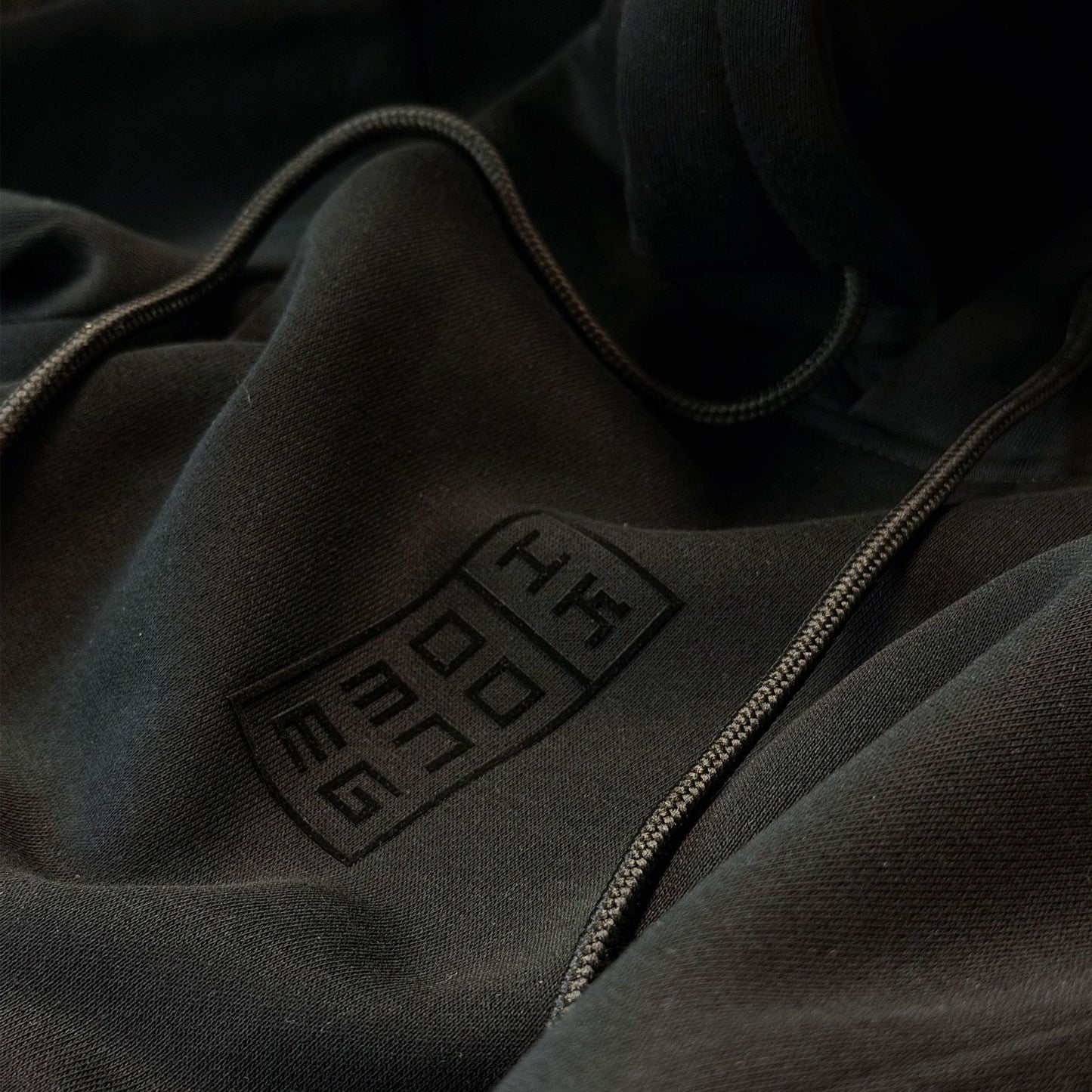 鄉港創造BUILDING HOODIE BLACK